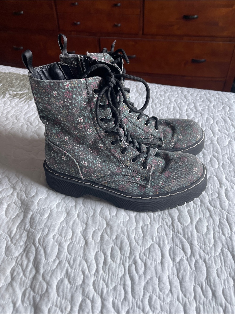 Sincerly Jules Floral Combat Boots in Black and Green